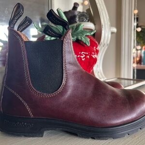 Blundstone 1440 Redwood Leather Chelsea Boots Slip-On Classic 550 Series